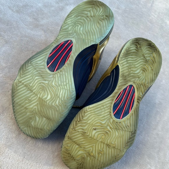 Nike KD - Picture 7 of 13